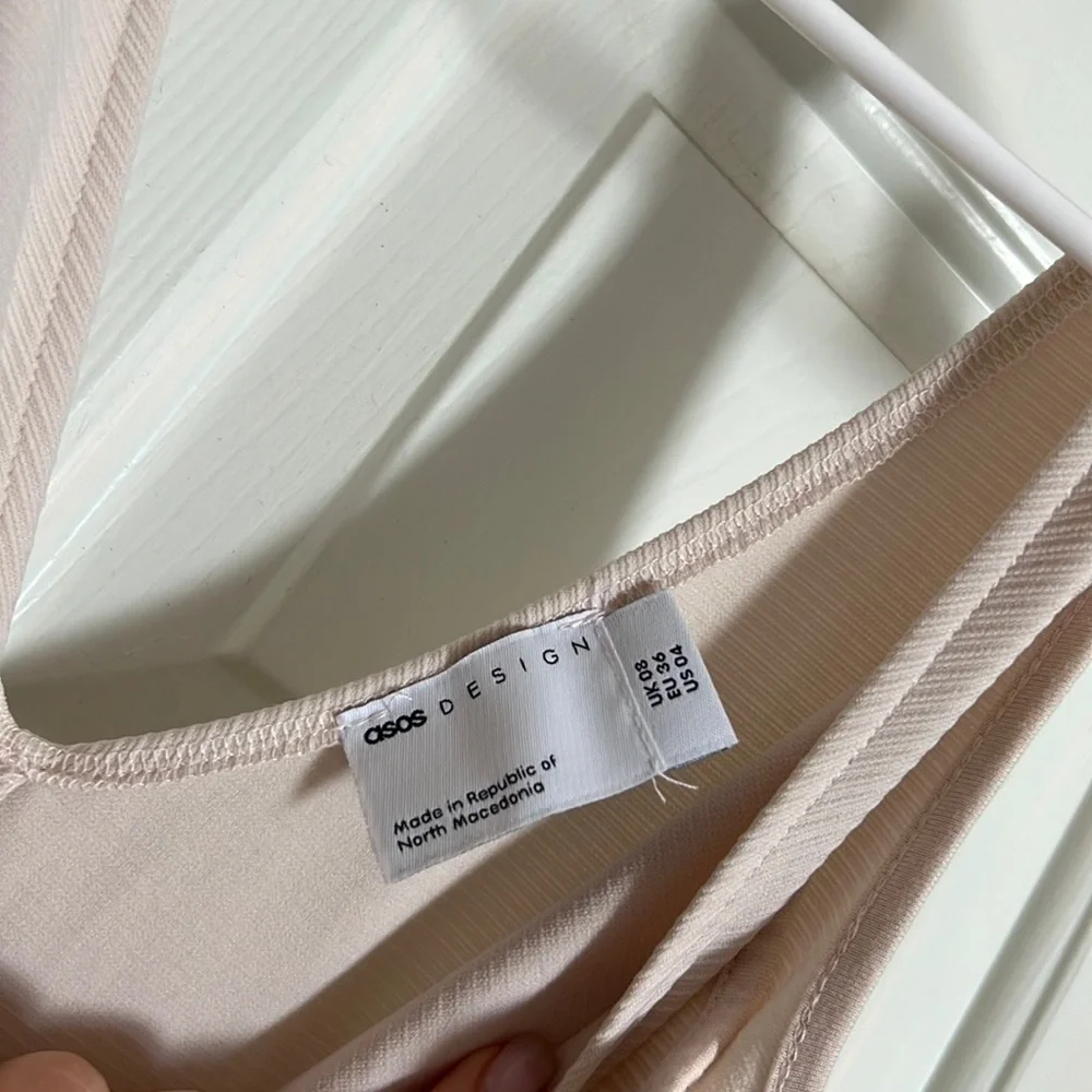 ASOS cream cut out midi dress - Picture 4 of 5